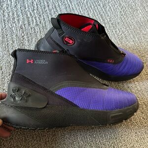 Unisex UnderArmour HOVR Phantom - insulated/waterprooof men sz 12.5/ wmns 14